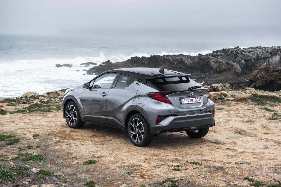  Toyota C-HR Hybrid 2019 года  (WW) (фото 138 из 174)